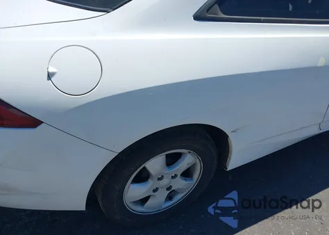 2001 Mercury Cougar I4 z USA, uszkodzony, nr VIN 1ZWFT603715604222